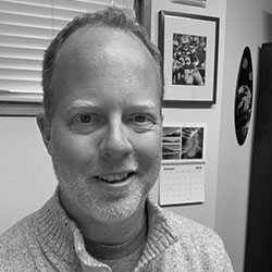 Chris MacKinnon Profile Photo